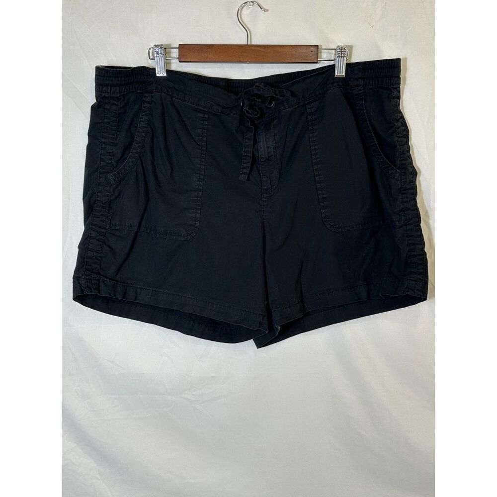 Boutique Women's Plus Size 18W Black Cargo Shorts Drawstring Waist Outdoors
